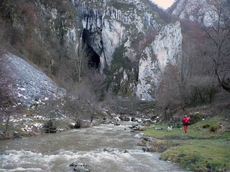 Pestera Huda lui Papara