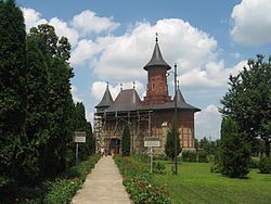 Manastirea Popauti