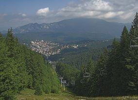 Masivul Postavarul