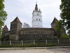 Biserica fortificata din Harman
