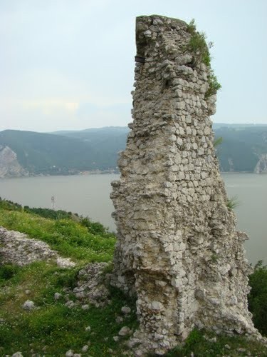 Cetatea Ladislau