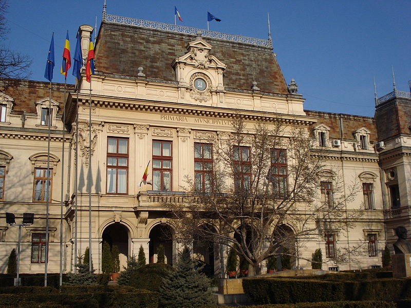 Palatul Roznovanu