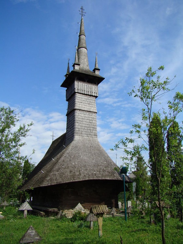 Biserica de lemn Sf. Arhangheli