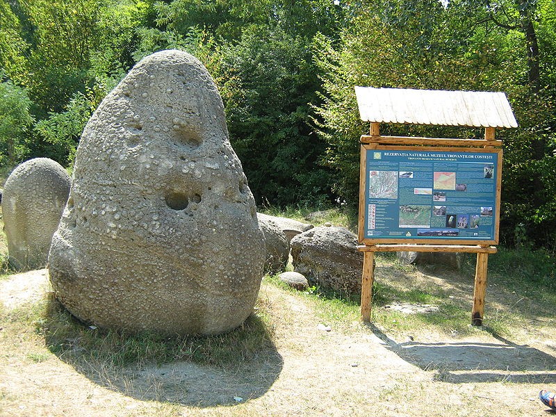 Muzeul Trovantilor