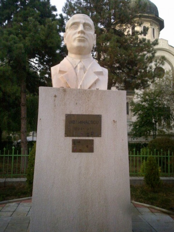 Casa Memoriala \"Gib Mihaescu\"